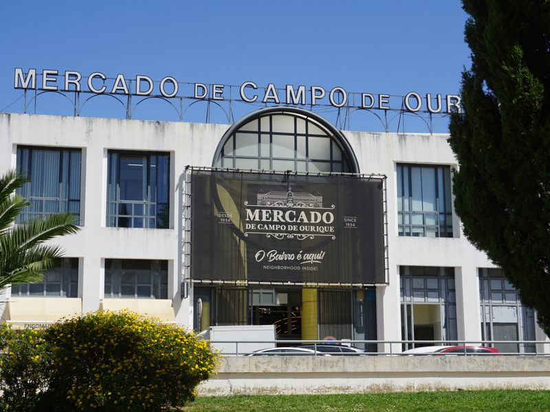 View towards the entrance of Mercado de Campo de Ourique